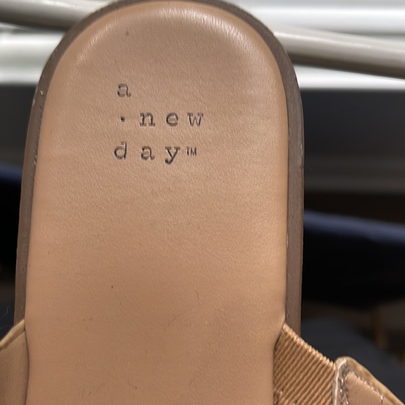 A New Day beige studded slides Size 11 - Picture 3 of 5